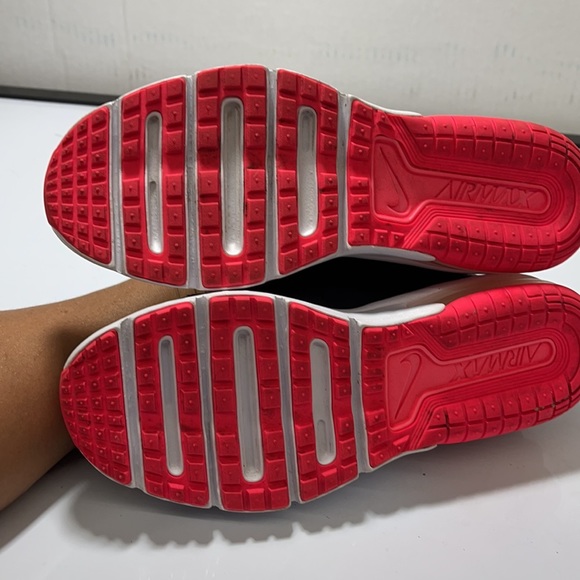 Nike Airmax heathered black and coral youth 6 EUC! - Picture 6 of 7